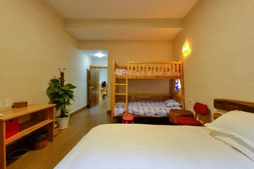 Moganshan Wild House