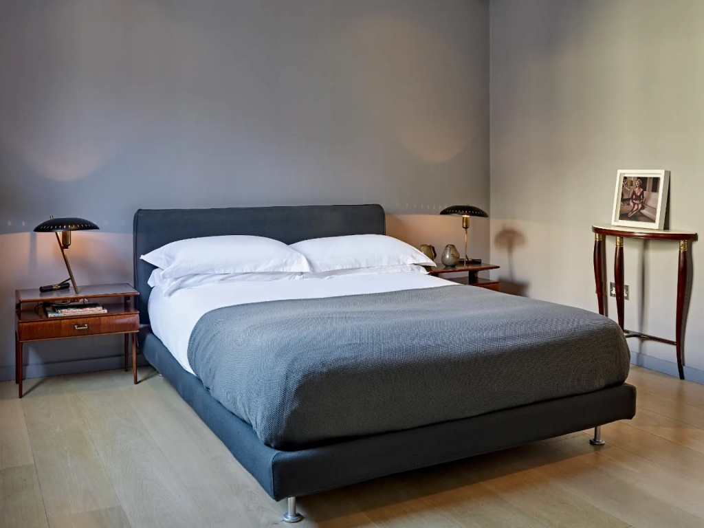 One of a Kind Victorian Luxury Loft in Clerkenwell