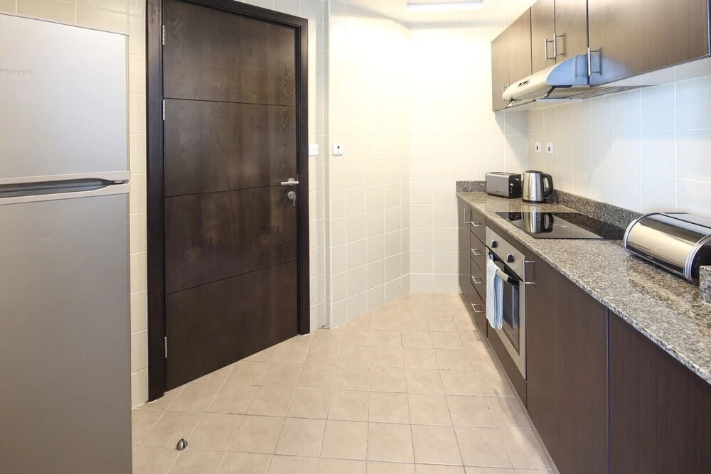 Modern + Light 2BR in Dubai Marina w/ Sea Views!