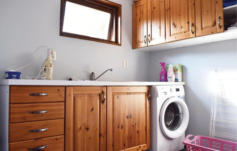 Nice Home in Löttorp With 3 Bedrooms and Wifi