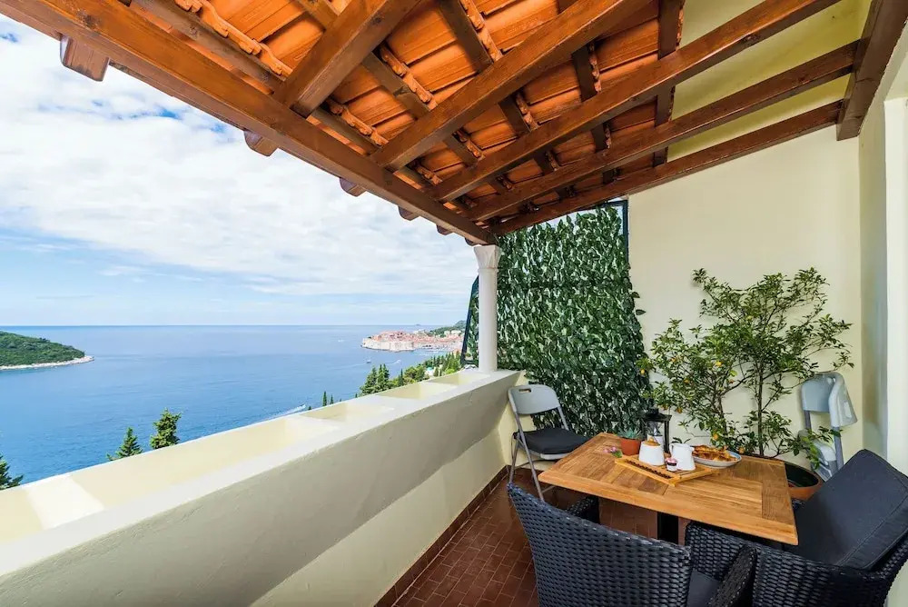 Apartment Reale