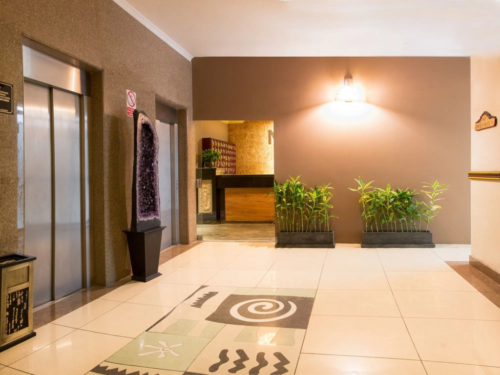 Kingdom Hotel