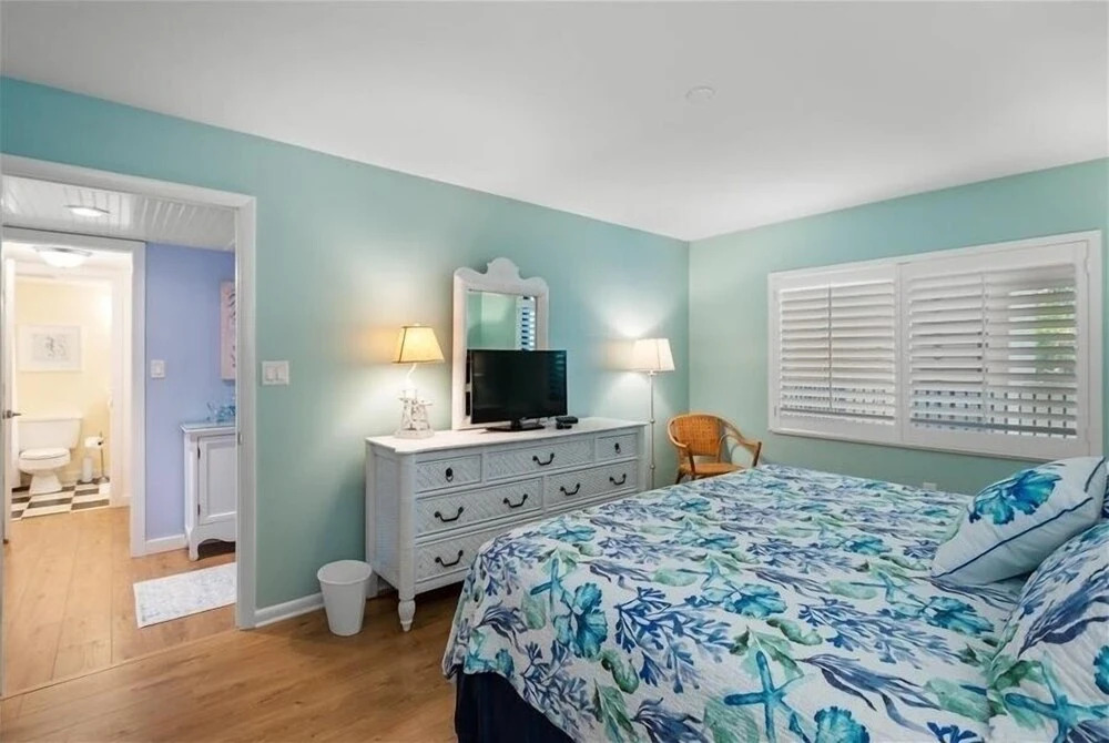 Sea Oats 144 2 Bedroom Condo by RedAwning