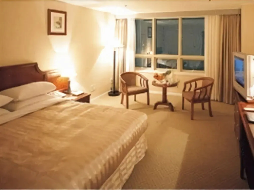 Hotel Green World