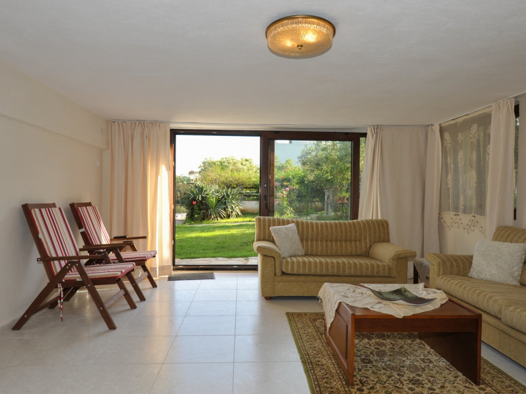 Elizabeth Home - Nea Moudania Halkidiki