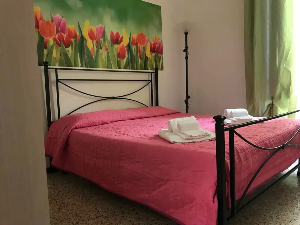 Orfani Apartments