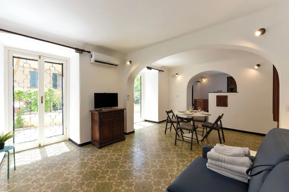 Maisonette
