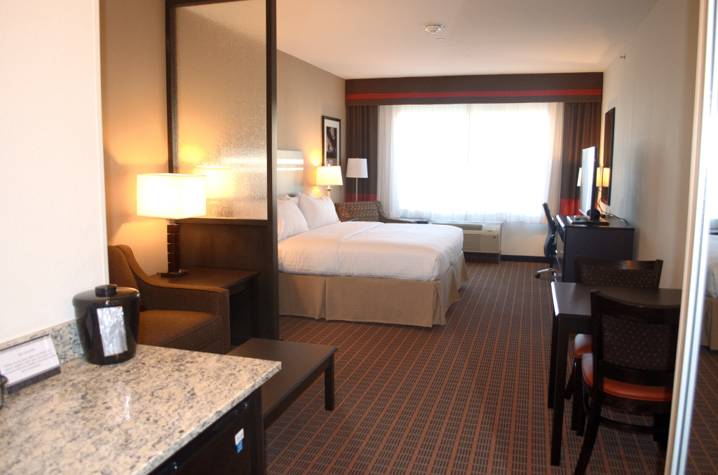 Holiday Inn Express & Suites Golden by IHG