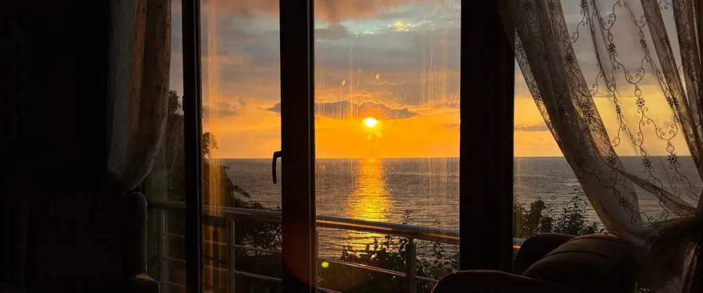 Seafront Apartment