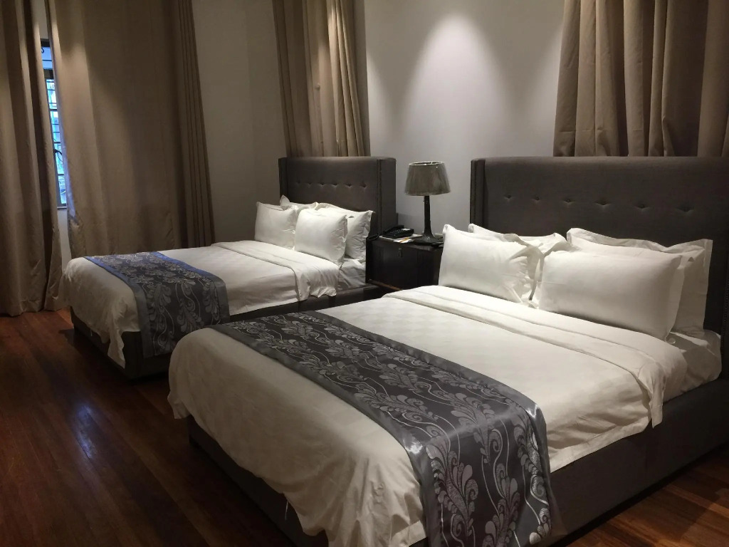 Avenue Suites Hotel