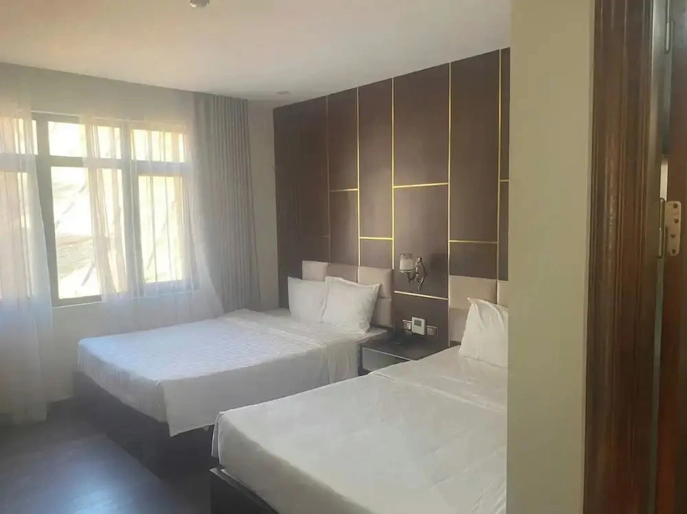 Duc Chung Hotel Ha Long