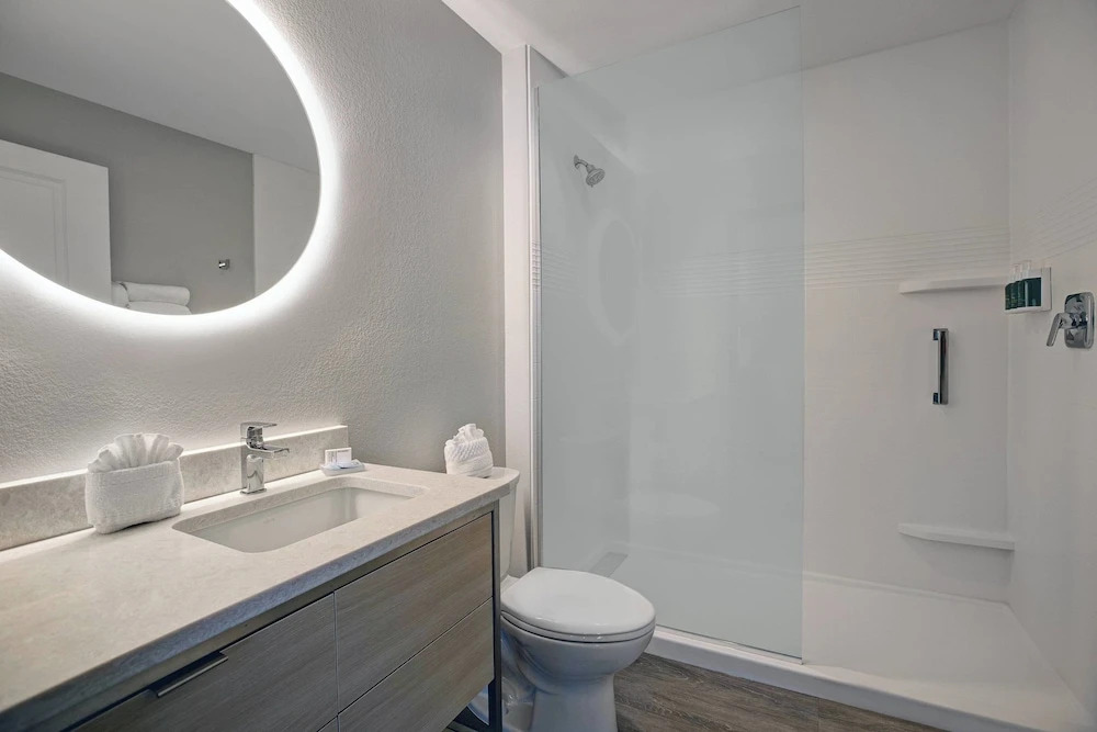 TownePlace Suites Phoenix Glendale Sports & Entertainment District