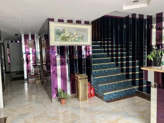 Maoxing Hostel