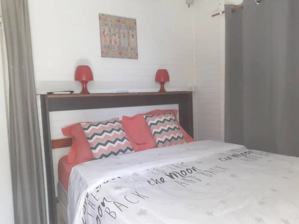 Bungalow With 3 Bedrooms in Trois-rivières, With Wonderful Mountain View, Private Pool, Enclosed Garden