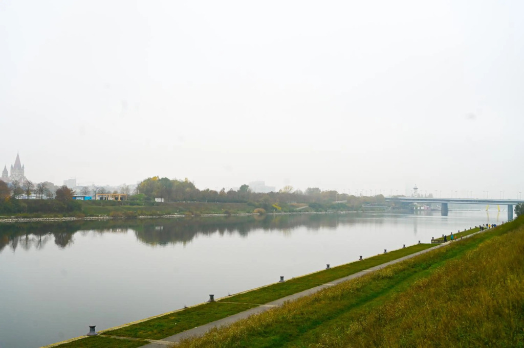 Highlight Suite Danube Canal