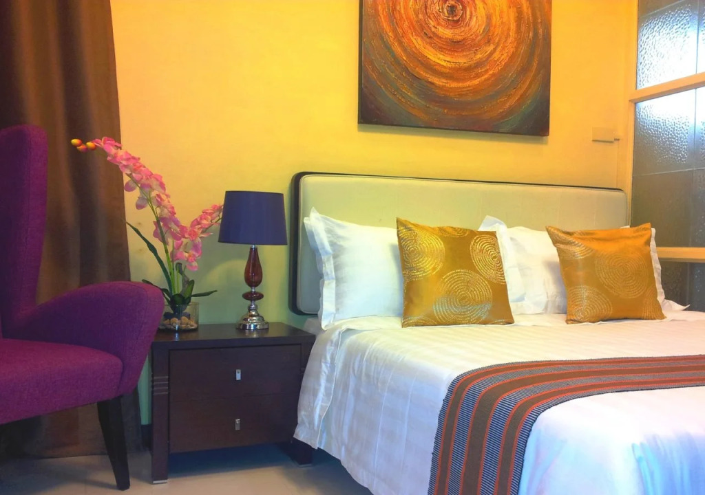 The Redbloom Suites Bonifacio Global City BGC