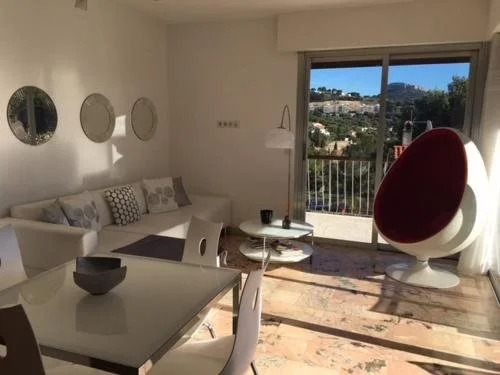 Villa W