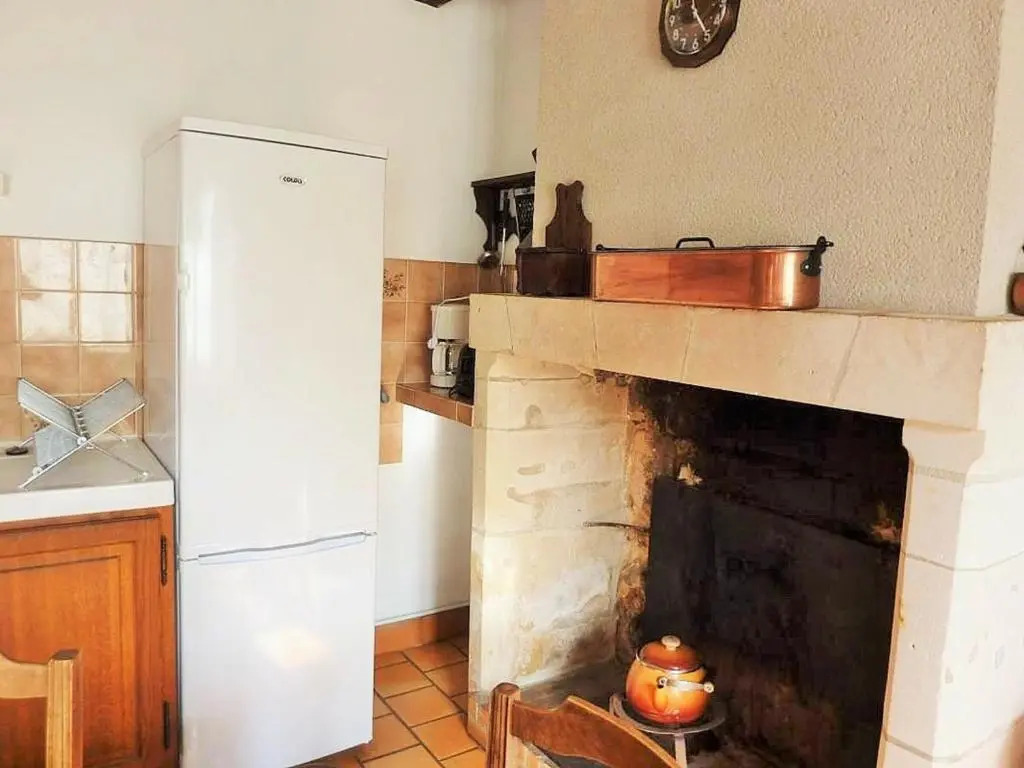 Gîte Saint-Jean-Saint-Germain, 4 pièces, 6 personnes - FR-1-381-52