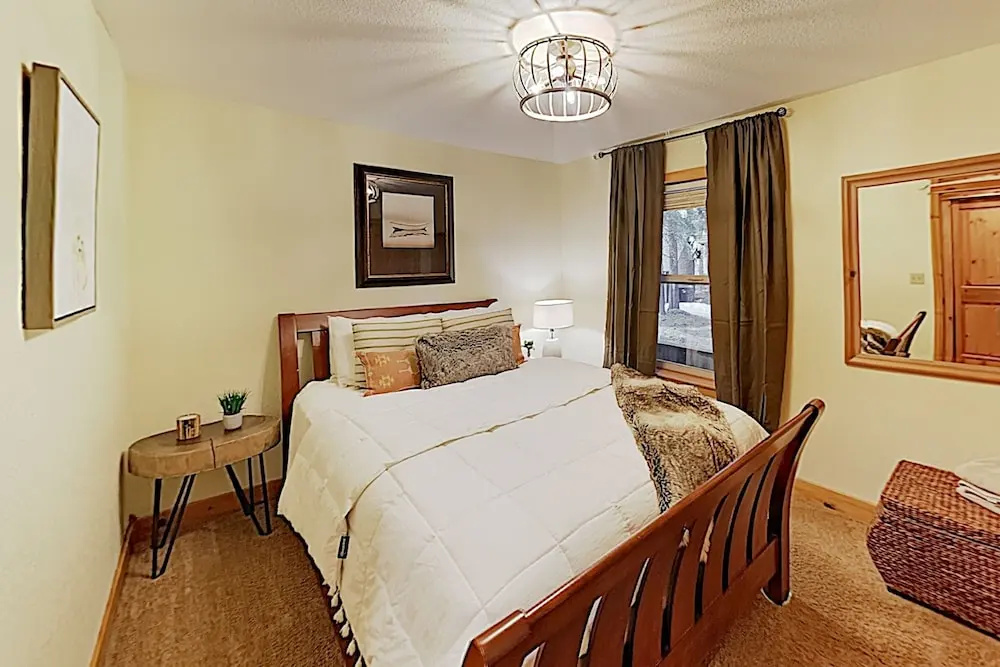 Tahoe Donner Gem - 4 Br Home