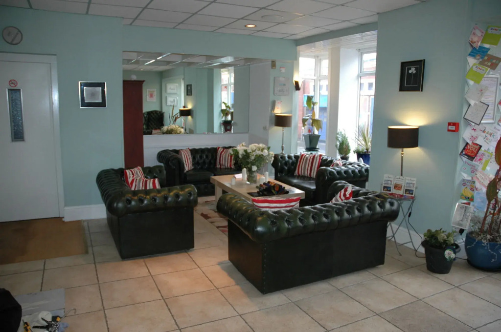 The Arncliff Hotel