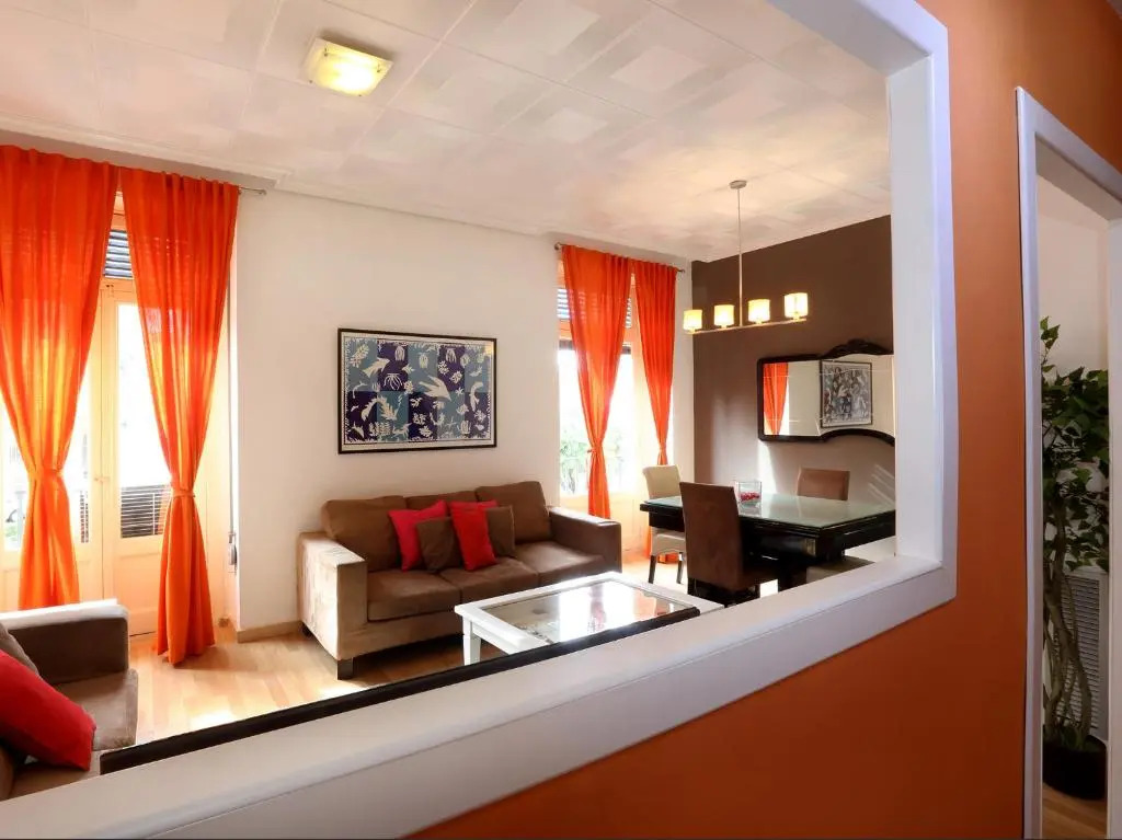 Reino de Valencia Apartments