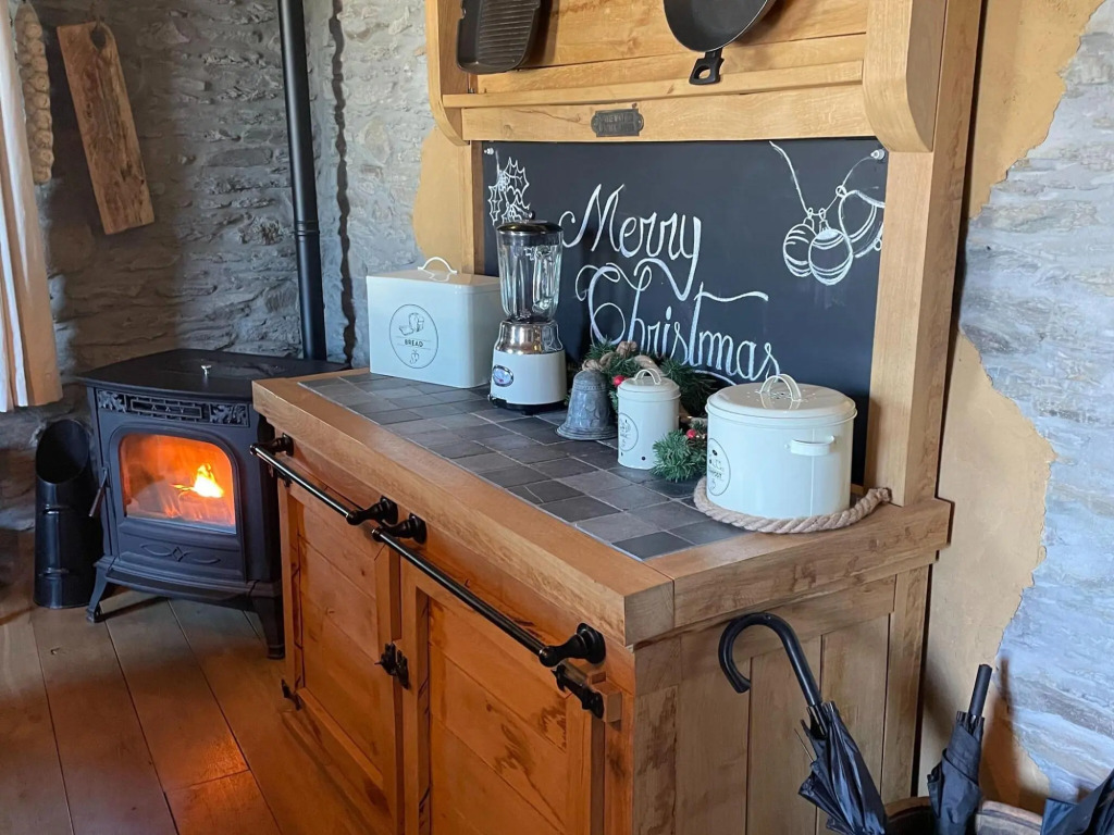 Holiday home in Bastogne with bubble bath