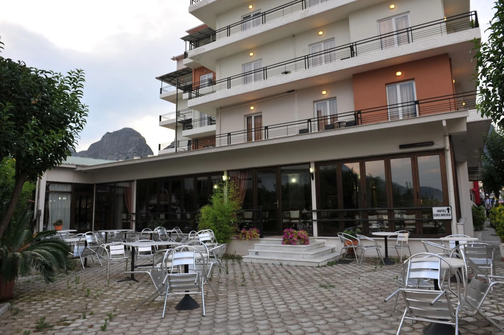 Hotel Edelweiss