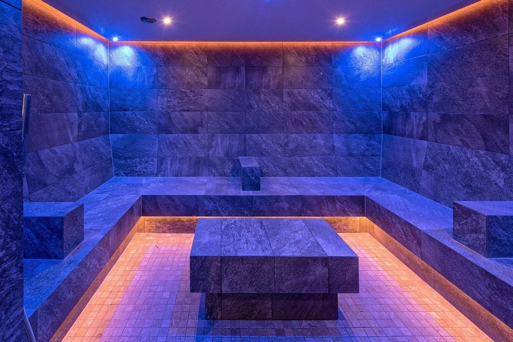Hotel am Wiesenhang - Garni
