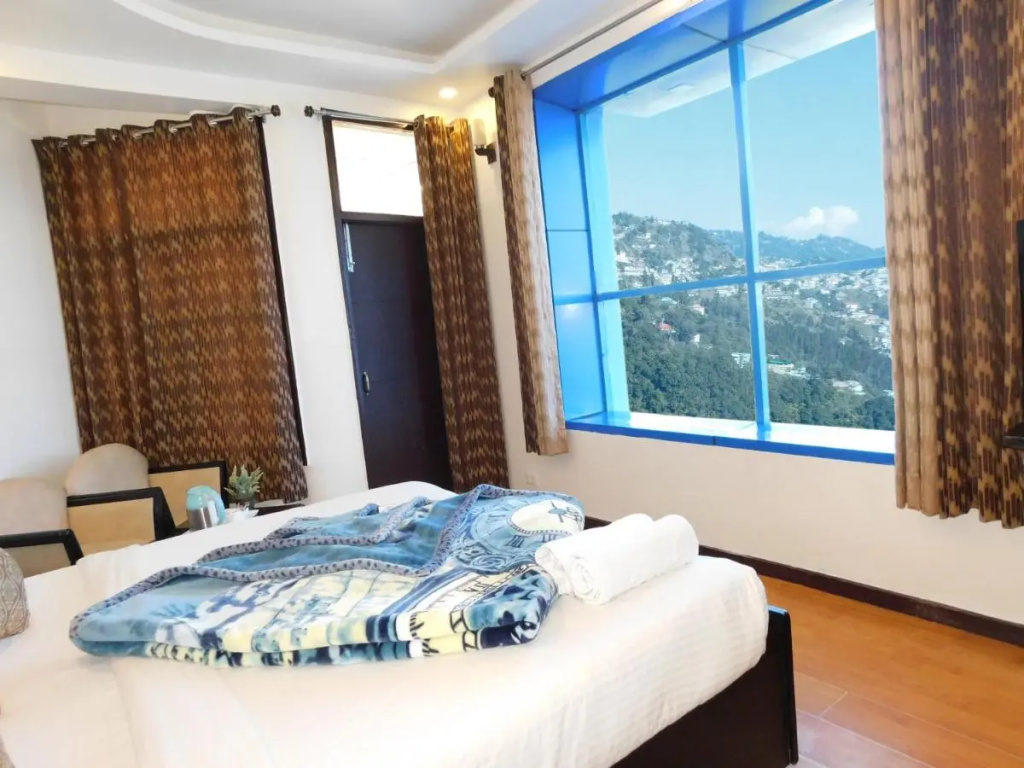 Hotel Crystal Palace