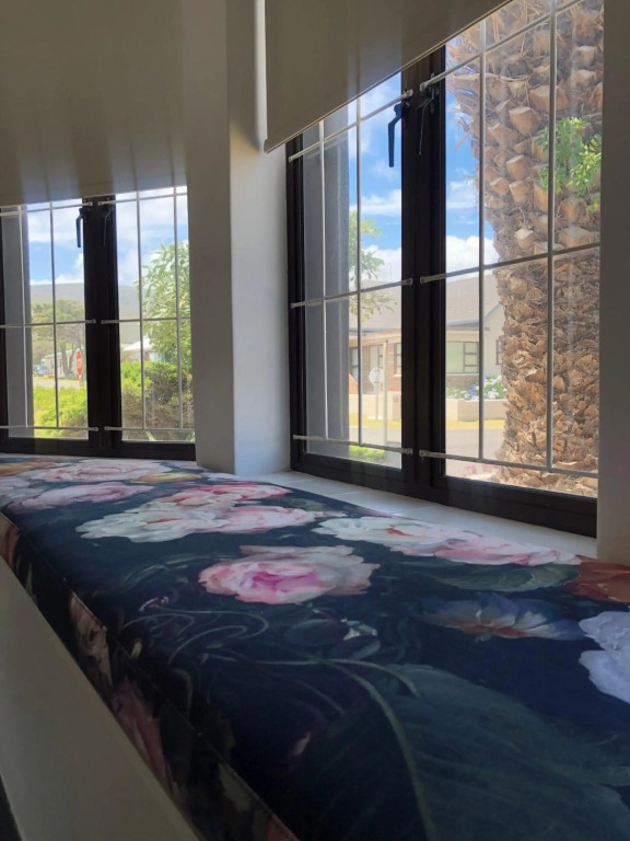 Villa Le Roc Kleinmond Accommodation