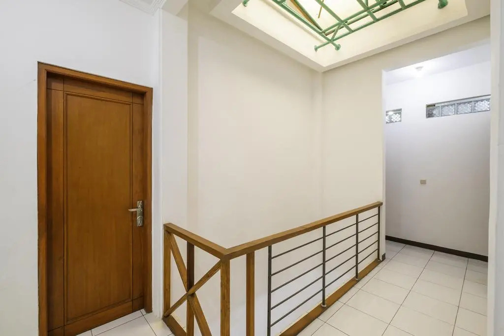 OYO 2728 Sinulingga Residence
