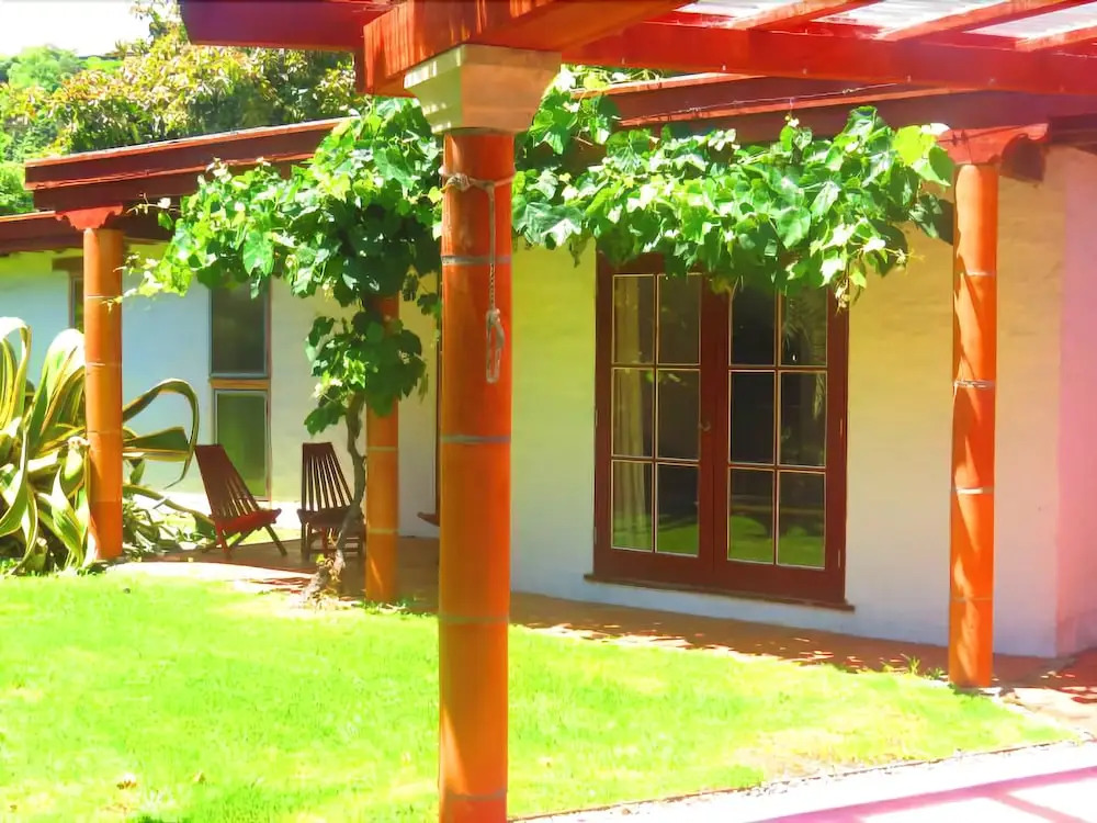 Sans Souci Inn