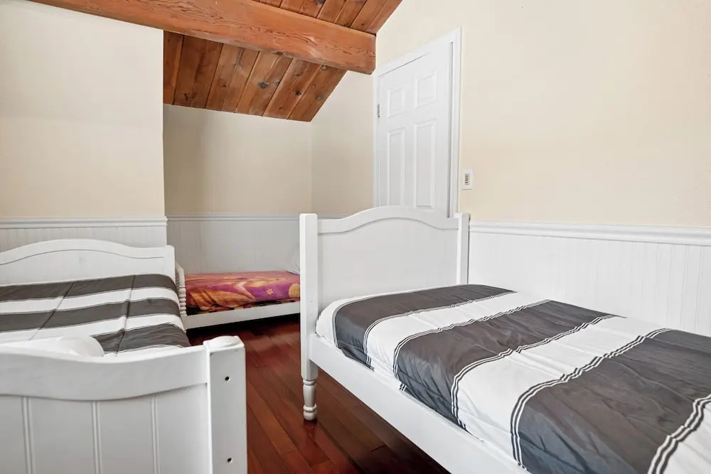Stonehouse Retreat