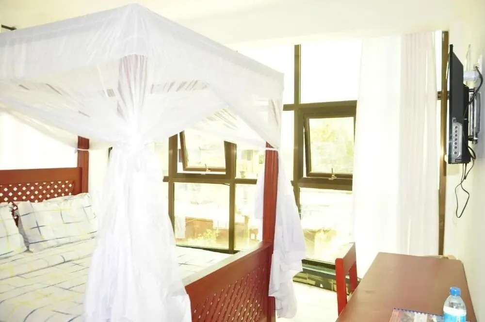 Gateway Lodge