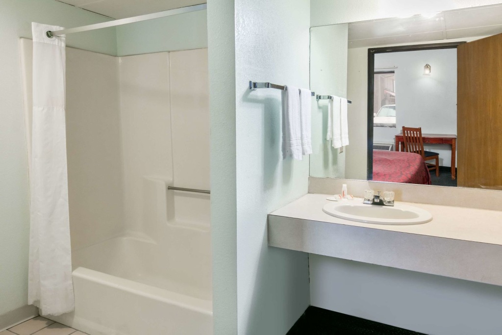 Executive Inn