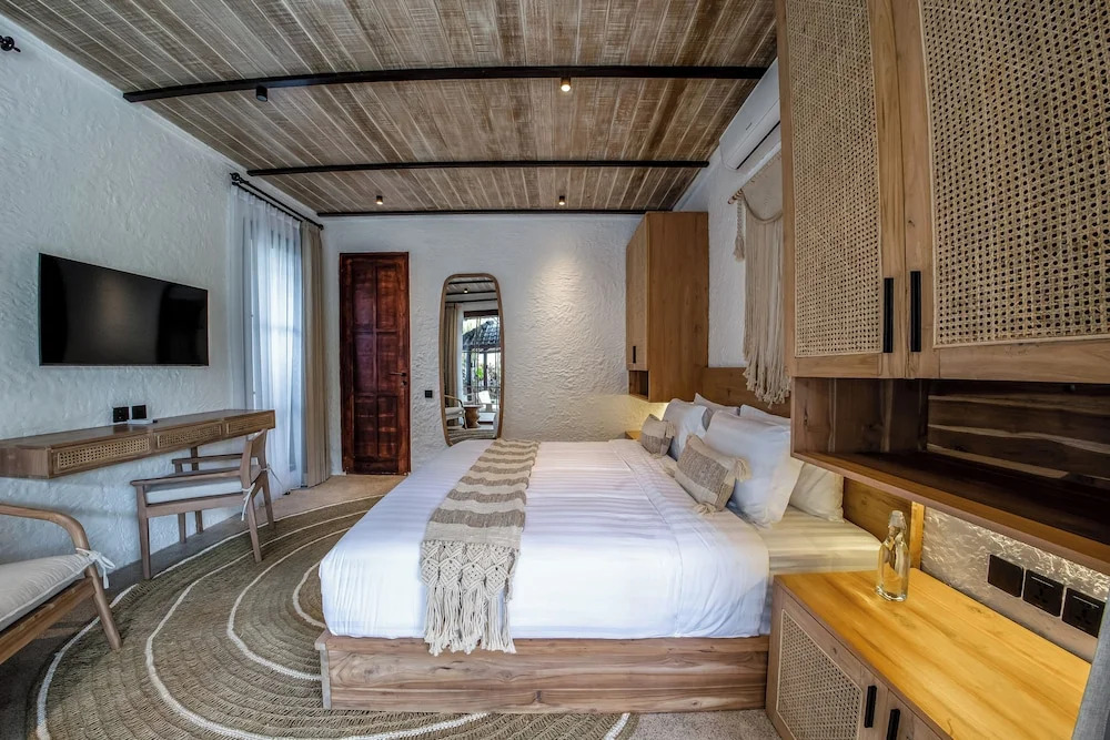 Putri Salju Villa by EVDEkimi - Scenic terrace in the Artistic heart of Ubud
