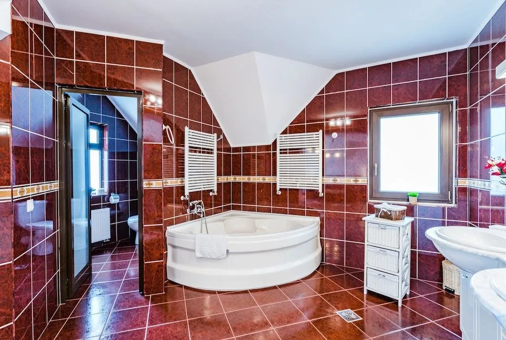 Flora Luxury House