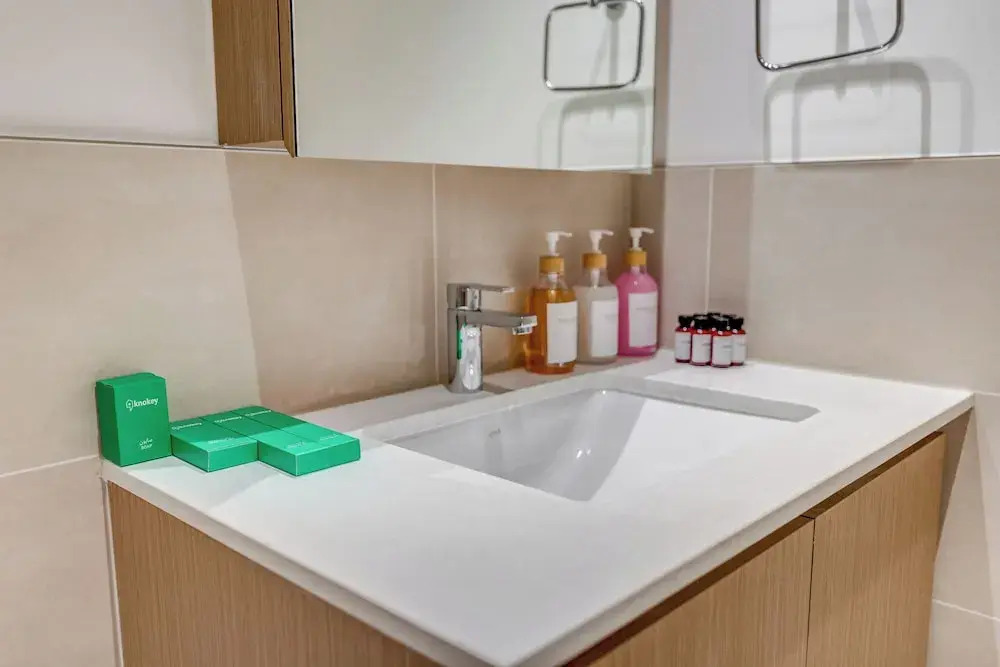 Knokey Dubai Creek Beach with Lagoon Pool access