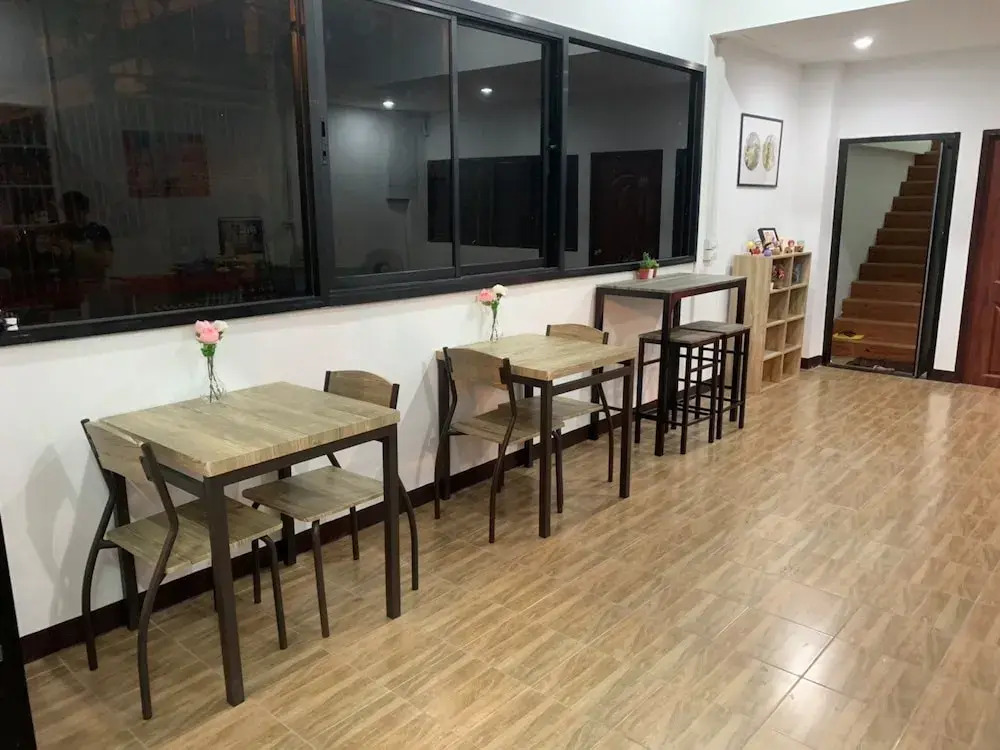 Happy Home Hostel