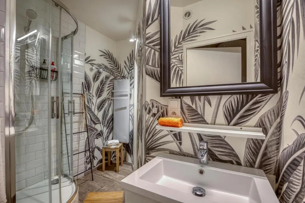 Appartement charmant et calme en plein cœur du centre-ville et à 5 min à pied du lac !
