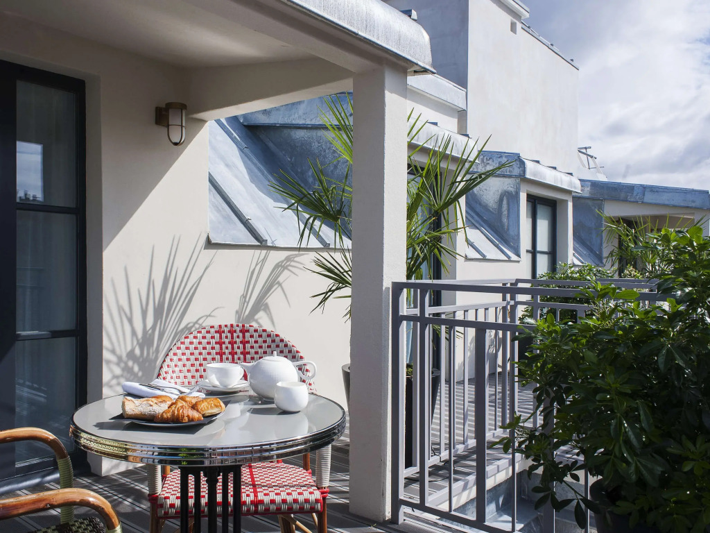 Hotel Eiffel Blomet