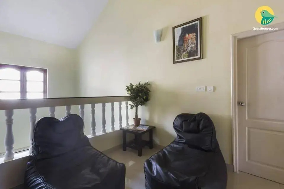 Zeus Homestays