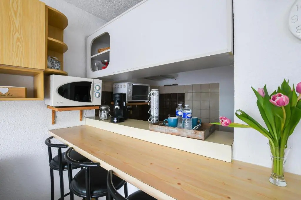 Studio Arena / Plage a 2min / Parking Prive / Terrasse (Adults Only)