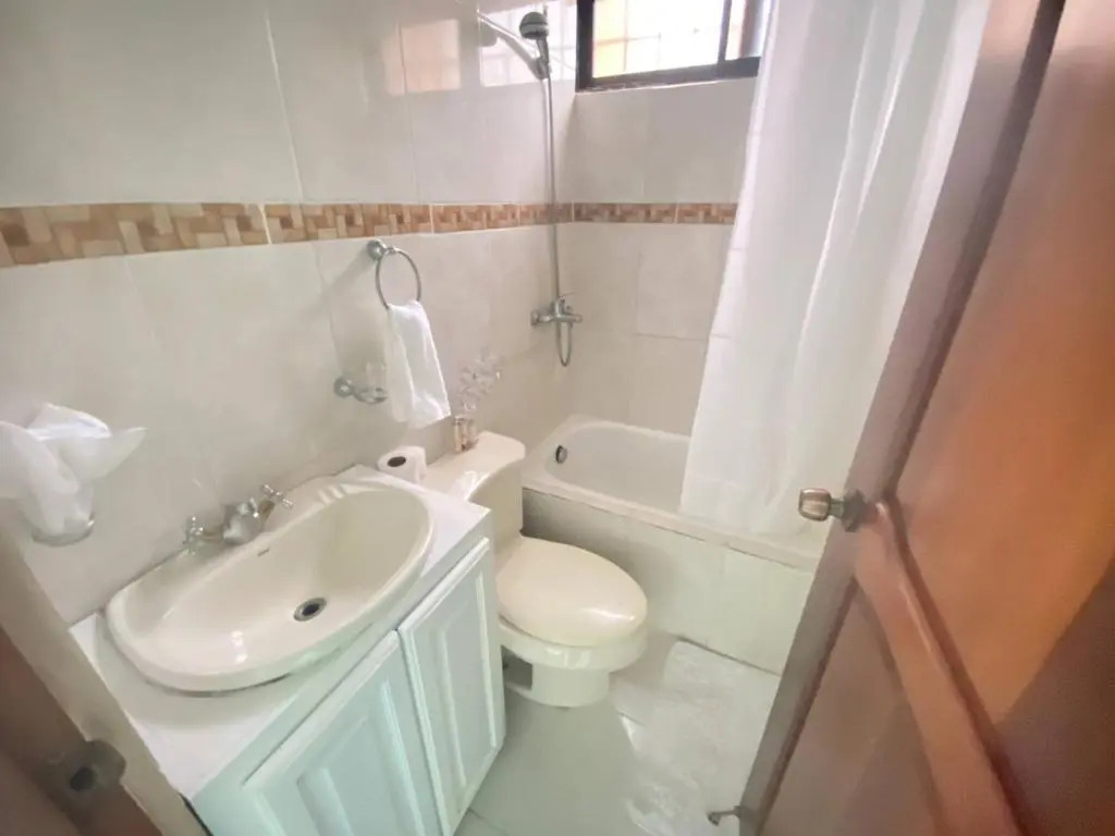 9 Cozy3bedroomsaptparkingwififreemonumentoarea