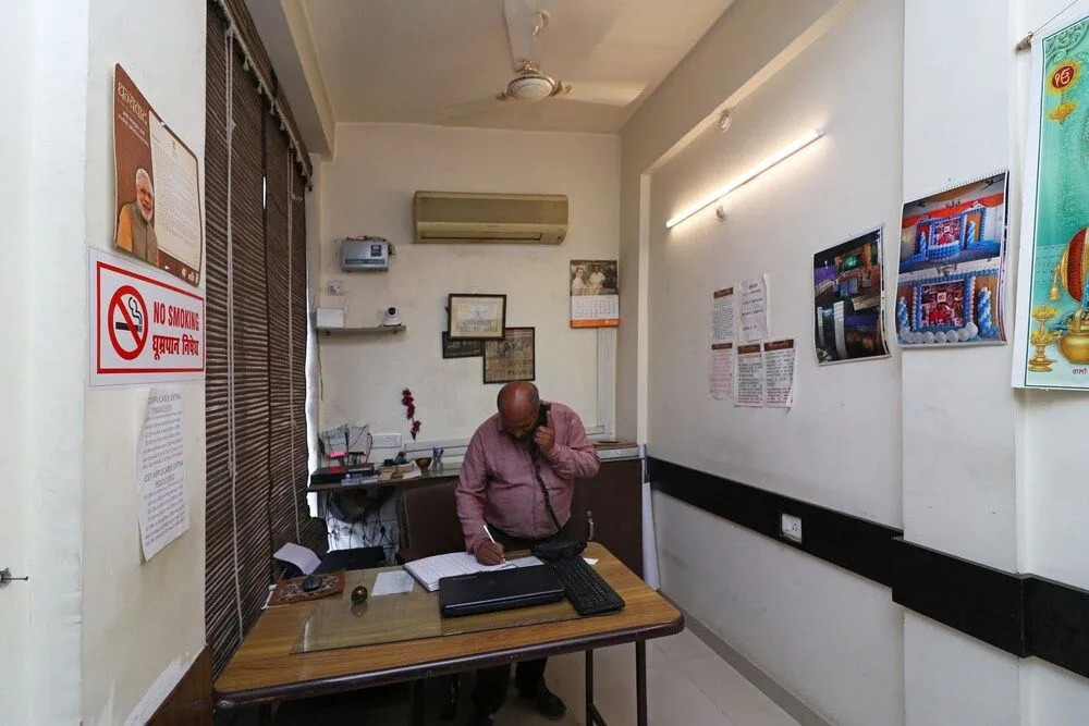 OYO 36432 Hotel Tarang