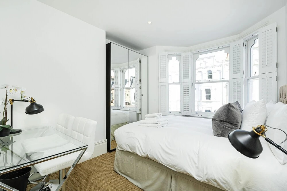 First Floor Flat - Mimosa Street