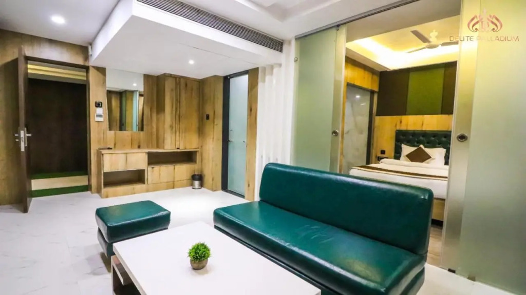Hotel Delite Palladium
