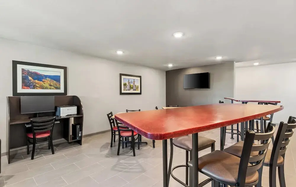My Place Hotel-Bentonville-Rogers, AR