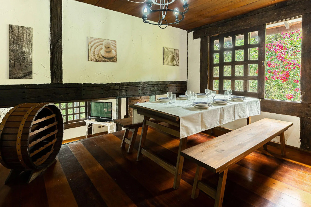 Casa Estilo Fazenda Em Campos Do Jordão Ris845
