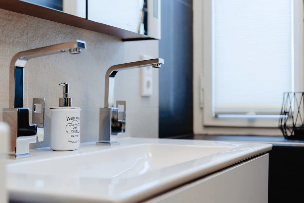 First Wohnen GmbH